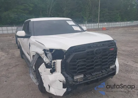 2022 Toyota Tundra Sr5 z USA, uszkodzony, nr VIN 5TFLA5AB5NX013672